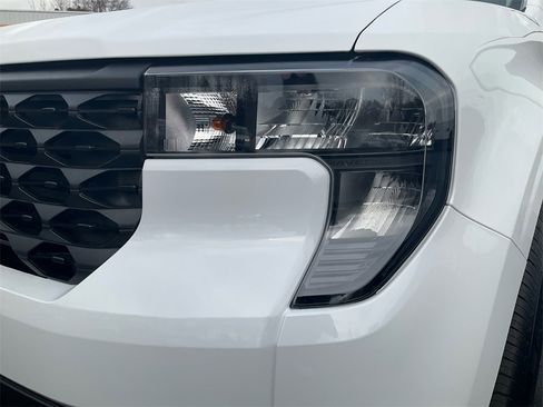 New 2025 Ford Maverick XL w/ Equipment Group 102A image 16