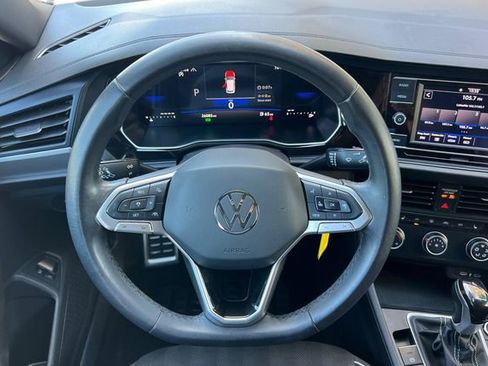 Used 2024 Volkswagen Jetta Sport FWD image 15
