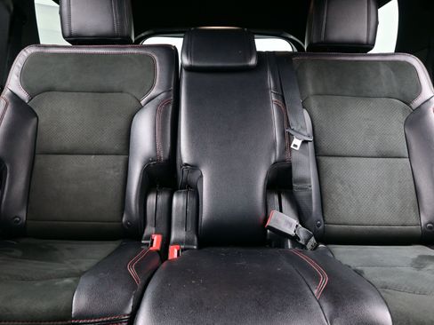 Used 2019 Ford Explorer XLT w/ Equipment Group 202A image 16