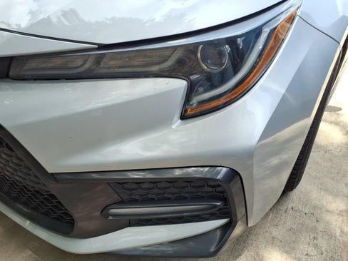 Used 2021 Toyota Corolla SE FWD image 6