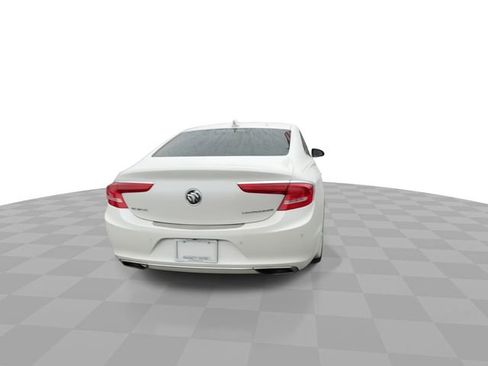 Used 2018 Buick LaCrosse Avenir w/ Driver Confidence Package #2 FWD image 7