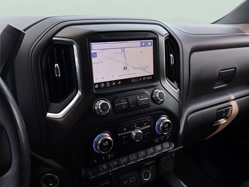 Used 2022 GMC Sierra 2500 AT4 w/ AT4 Preferred Package AWD/4WD image 20