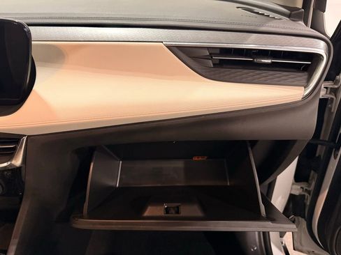 Used 2024 Buick Encore GX Sport Touring image 28