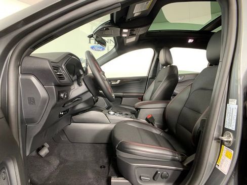 Used 2025 Ford Escape ST-Line w/ Tech Pack #1 image 22