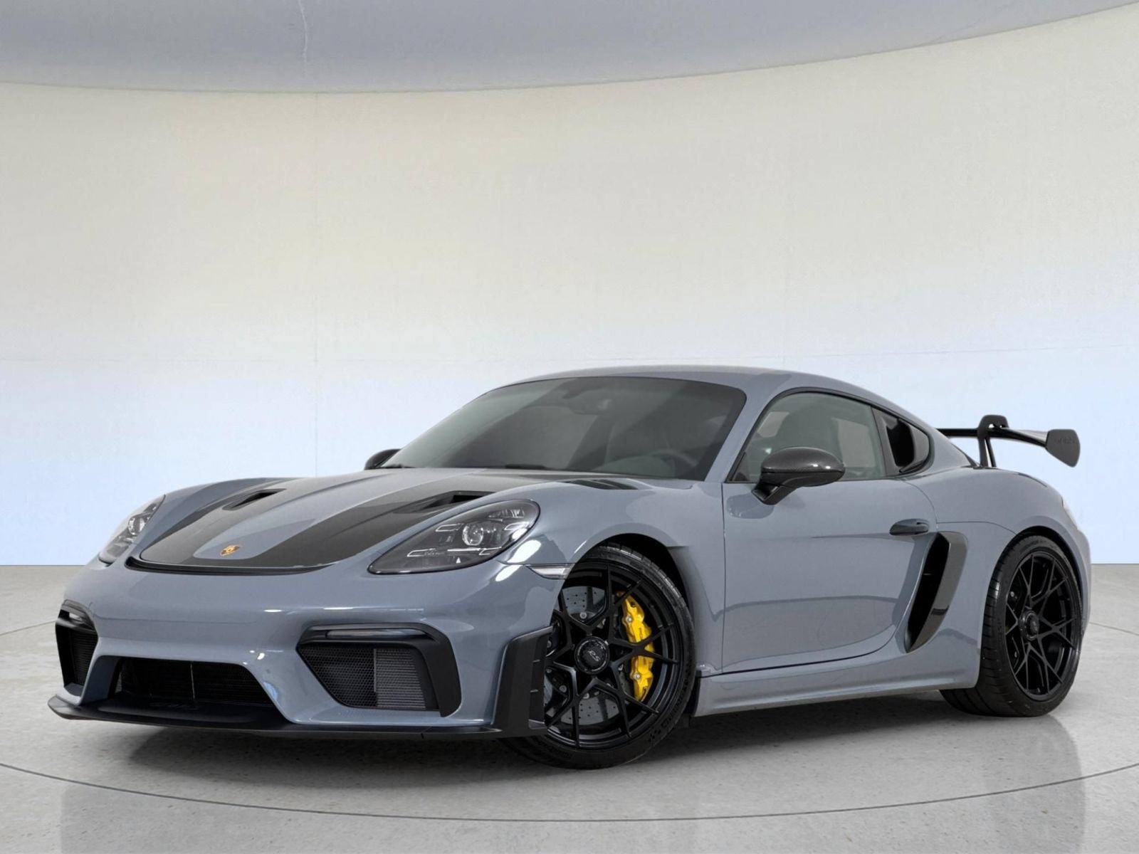 Certified 2025 Porsche 718 Cayman GT4 RS w/ Weissach Package RWD image 1