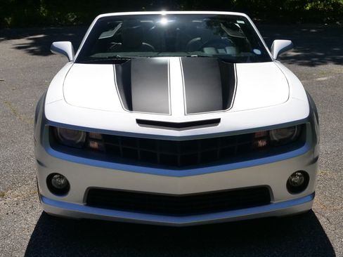 Used 2011 Chevrolet Camaro SS w/ RS Package RWD image 5