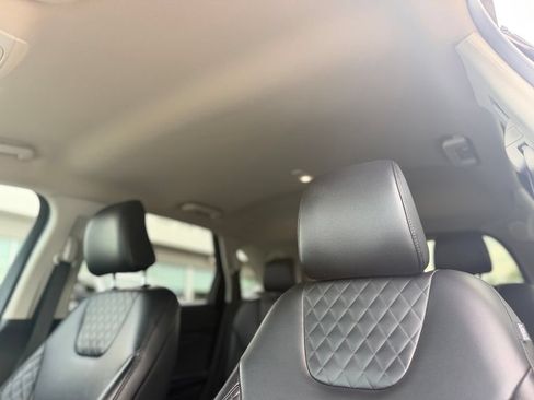 Used 2023 Ford Edge Titanium AWD/4WD image 16