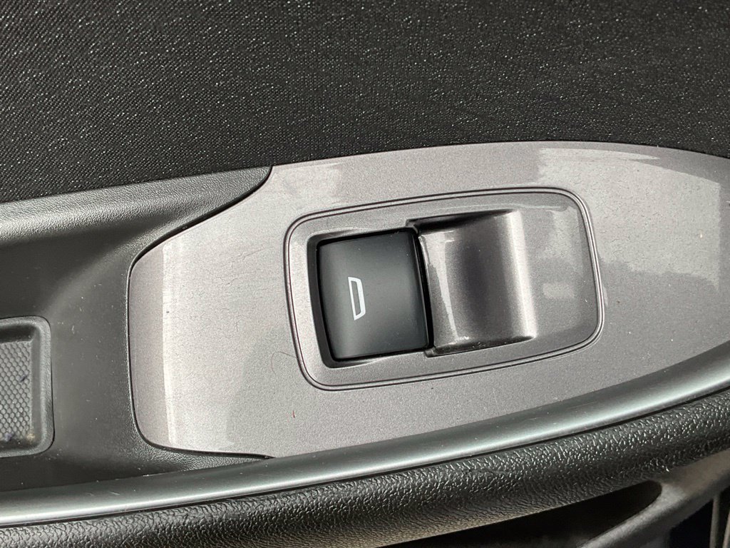 Used 2023 Chevrolet Malibu LT w/ Driver Confidence Package FWD image 33