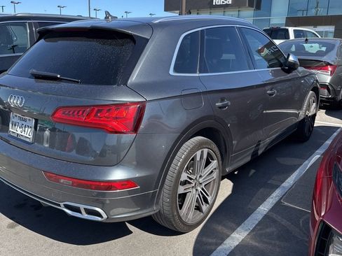 Used 2018 Audi SQ5 Prestige w/ Prestige Package image 5