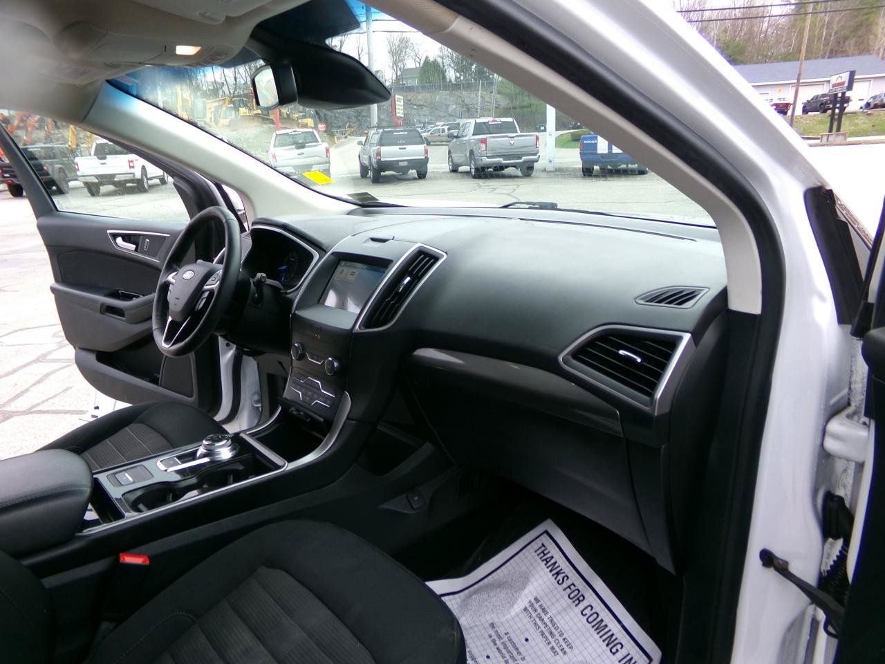 Used 2019 Ford Edge SEL FWD image 23