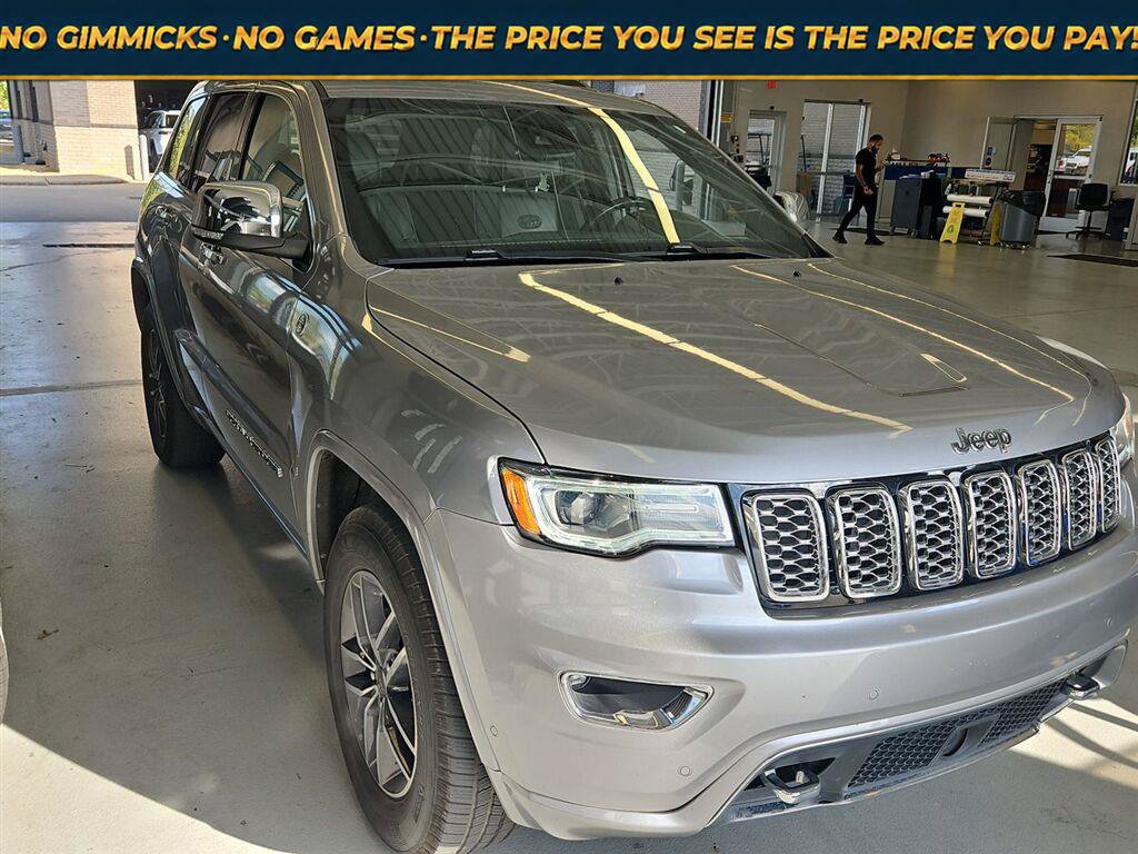 Used 2019 Jeep Grand Cherokee Overland AWD/4WD image 1