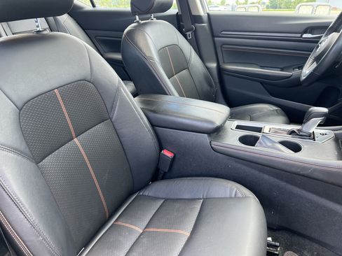 Used 2021 Nissan Altima 2.0 SR FWD image 35