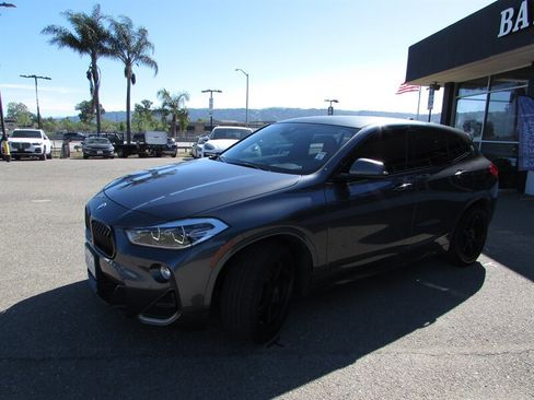 Used 2020 BMW X2 M35i image 2