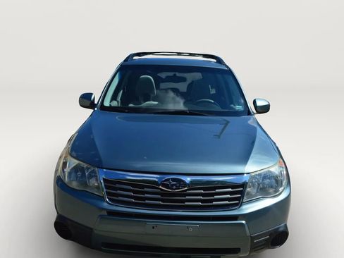 Used 2010 Subaru Forester 2.5X Premium AWD/4WD image 2