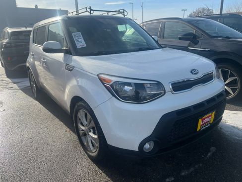 Used 2014 Kia Soul + w/ Primo Package image 2