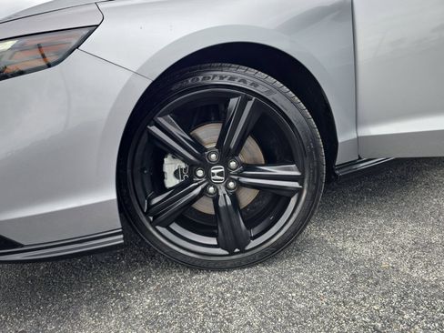 Used 2024 Honda Accord Sport image 28