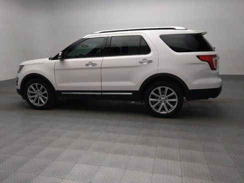 Used 2016 Ford Explorer Limited FWD image 3