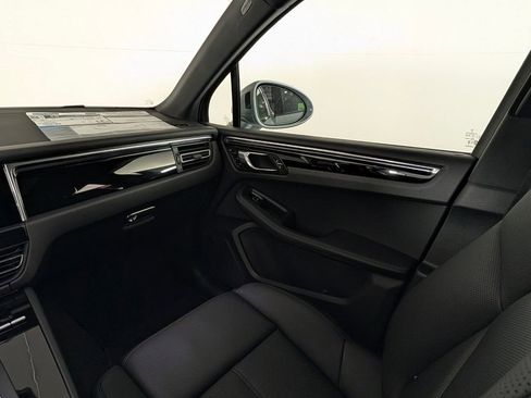 New 2026 Porsche Macan AWD/4WD image 23