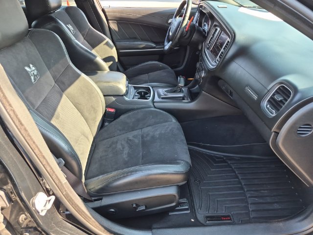 Used 2019 Dodge Charger Scat Pack w/ Plus Group RWD image 37