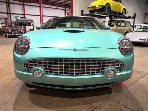 Used 2002 Ford Thunderbird RWD image 40