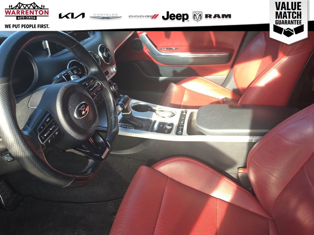 Used 2021 Kia Stinger GT1 RWD image 10