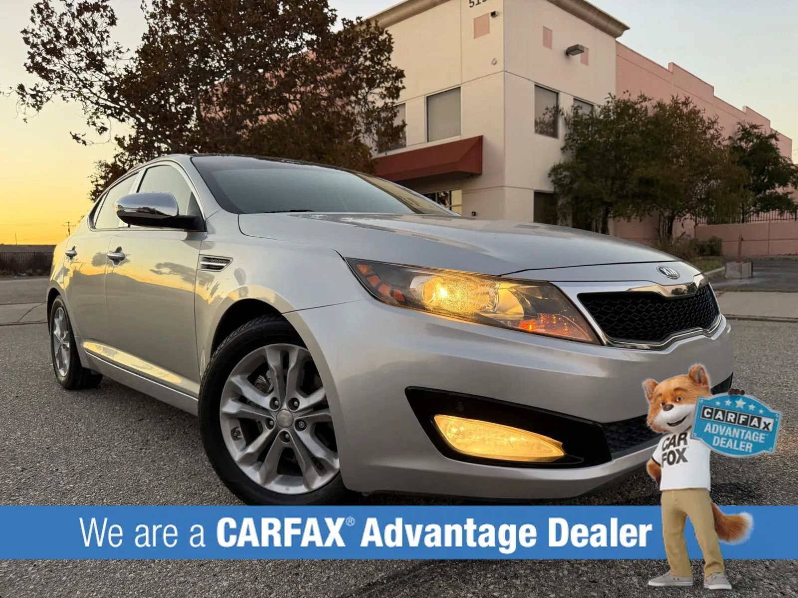 Used 2013 Kia Optima EX w/ Premium Pkg FWD image 2
