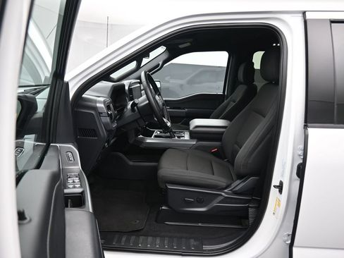 Used 2025 Ford F150 XLT w/ Equipment Group 301A Standard AWD/4WD image 11