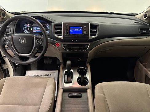 Used 2016 Honda Pilot LX image 14