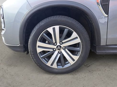 Used 2024 Mitsubishi Outlander Sport SE image 14