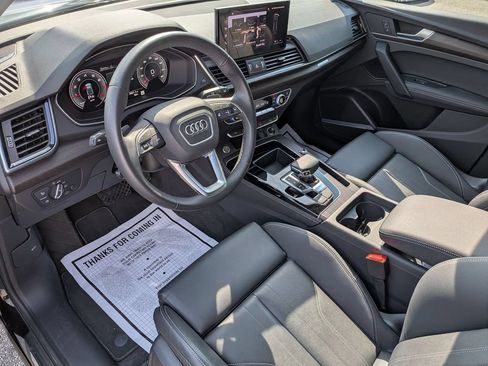 Used 2025 Audi Q5 2.0T Premium Plus w/ Premium Plus Package AWD/4WD image 10