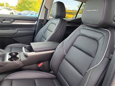 New 2026 GMC Terrain Denali image 14