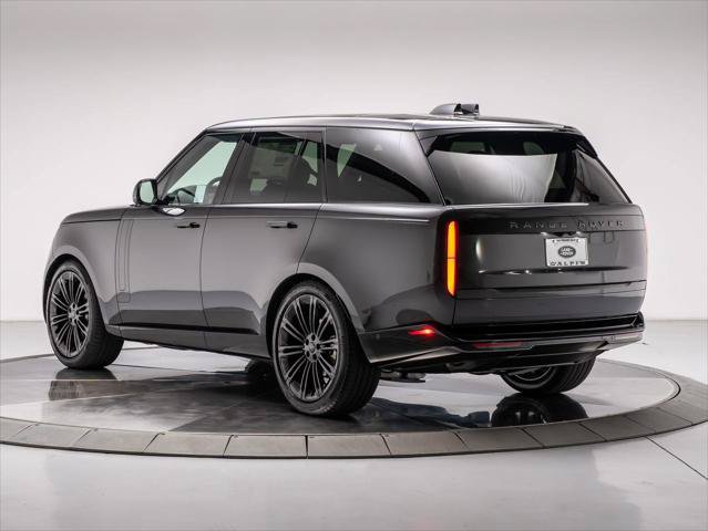 New 2026 Land Rover Range Rover SE AWD/4WD image 3