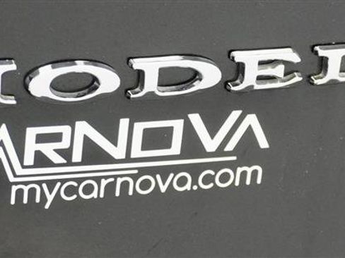 Used 2018 Tesla Model X 75D image 47