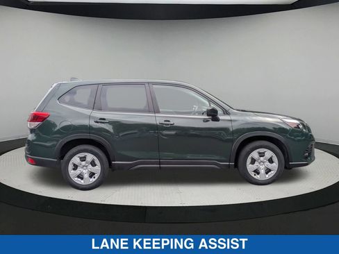 Certified 2022 Subaru Forester image 2