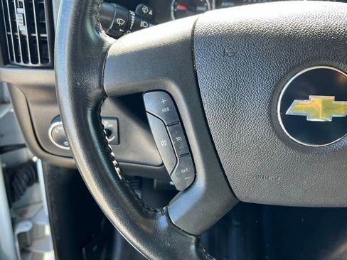 Used 2022 Chevrolet Express 2500 w/ Driver Convenience Package image 28