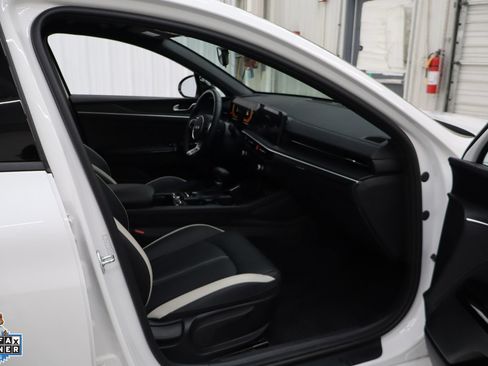 Used 2025 Kia K5 GT-Line FWD image 29
