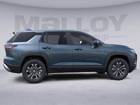 New 2026 Chevrolet Equinox LT image 5