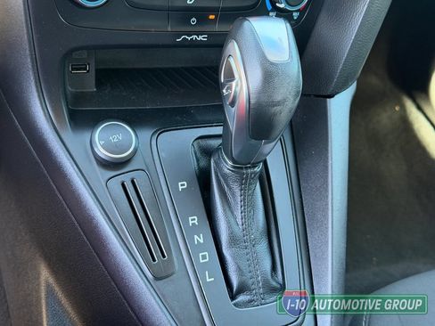 Used 2016 Ford Focus SE FWD image 29