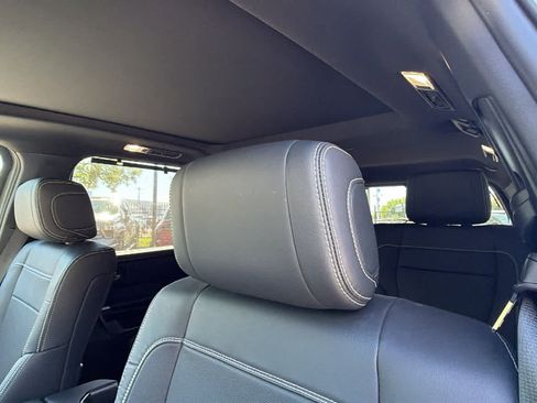 Used 2026 Toyota Sequoia Limited w/ Tow Technology Package AWD/4WD image 11