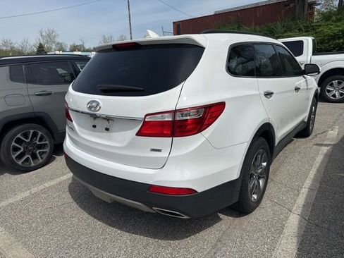 Used 2016 Hyundai Santa Fe SE image 4