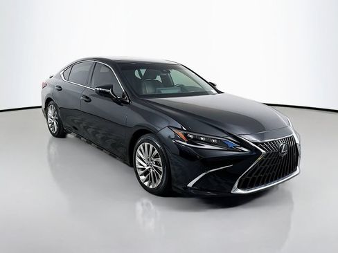 Used 2023 Lexus ES 350 Ultra Luxury w/ Accessory Package (Z2) FWD image 3