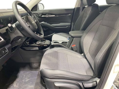 New 2026 Kia Seltos S AWD/4WD image 14