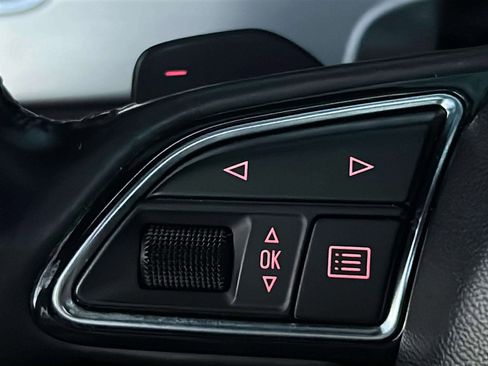 Used 2011 Audi A8 4.2 image 25