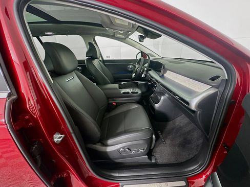 Used 2026 Hyundai Ioniq 9 Limited image 34