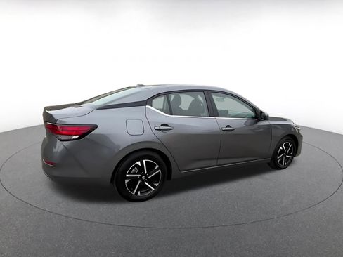 Used 2025 Nissan Sentra SV image 15