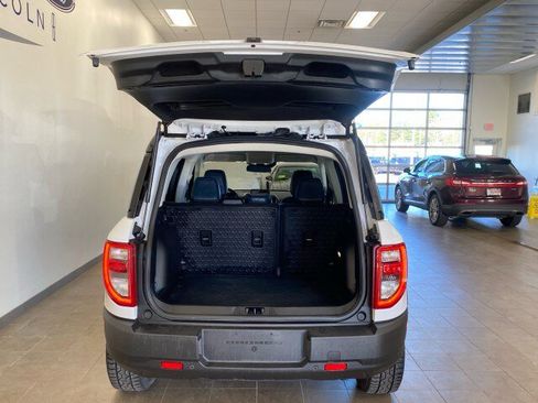 Used 2022 Ford Bronco Sport Outer Banks image 8