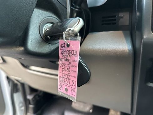 Used 2021 Ford F250 XLT image 31