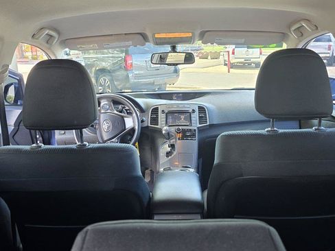 Used 2015 Toyota Venza LE AWD/4WD image 11