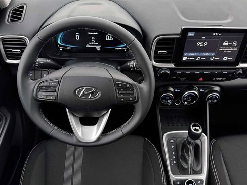 New 2026 Hyundai Venue SEL FWD image 17