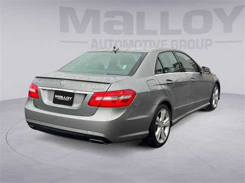 Used 2012 Mercedes-Benz E 350 4MATIC Sedan image 5